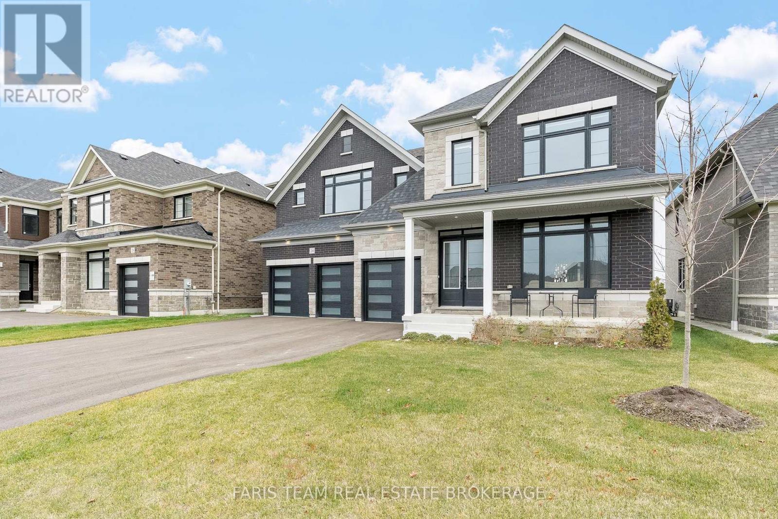 24 Magnolia Avenue, Adjala-Tosorontio, Ontario  L0G 1W0 - Photo 3 - N12581012