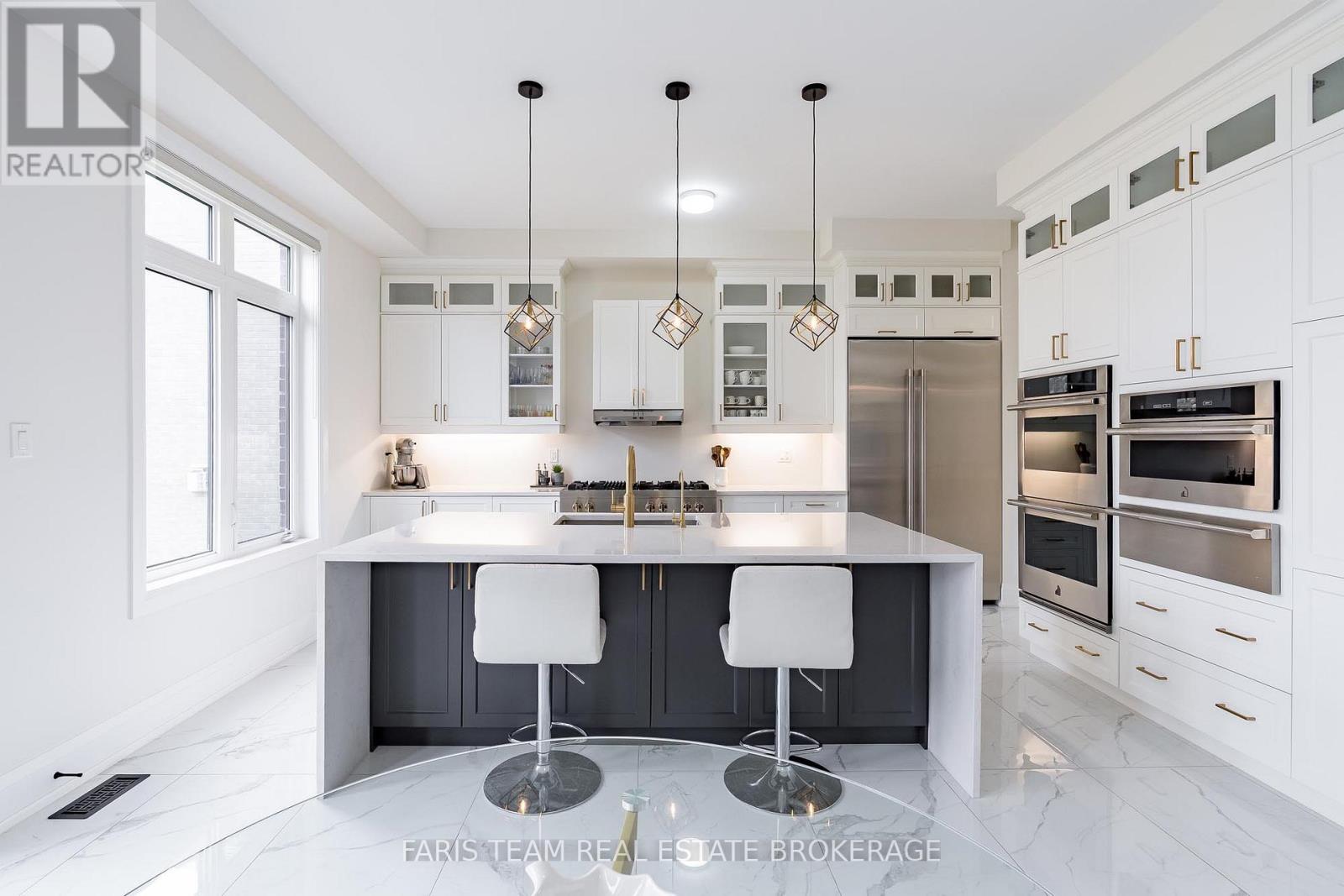 24 Magnolia Avenue, Adjala-Tosorontio, Ontario  L0G 1W0 - Photo 5 - N12581012