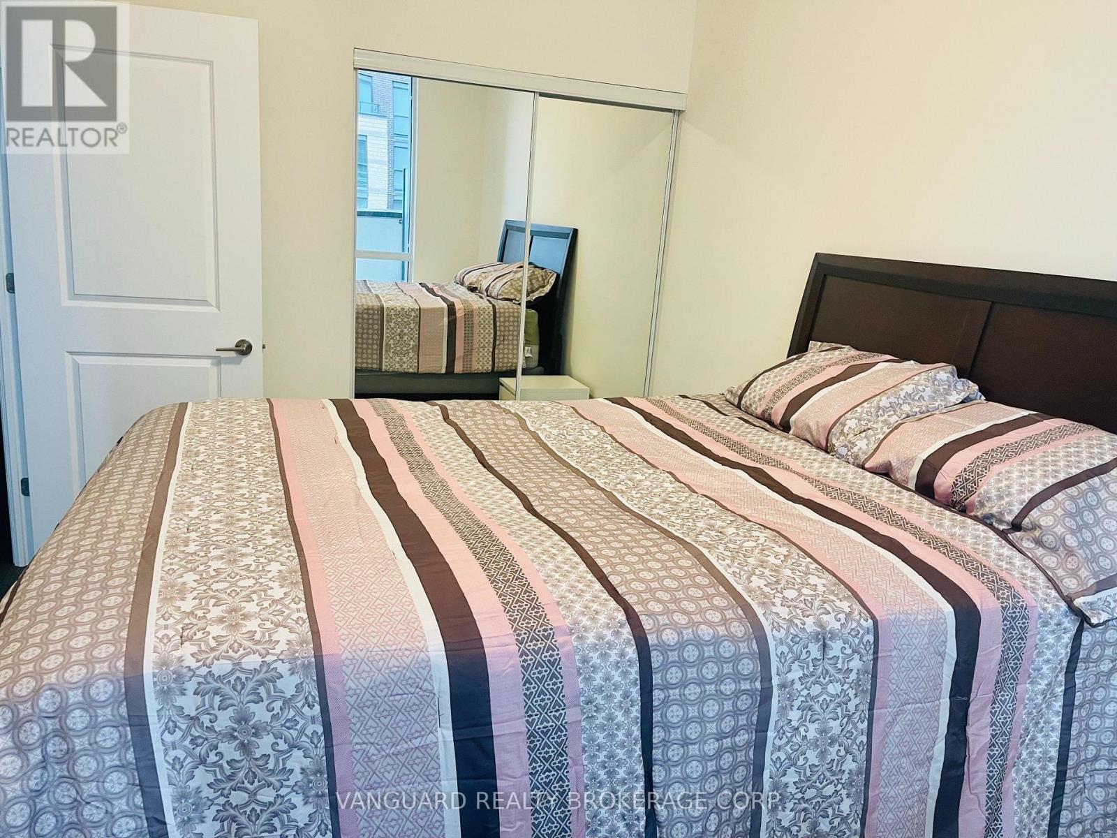 201 - 50 Thomas Riley Road, Toronto, Ontario  M9B 0C5 - Photo 6 - W12580968