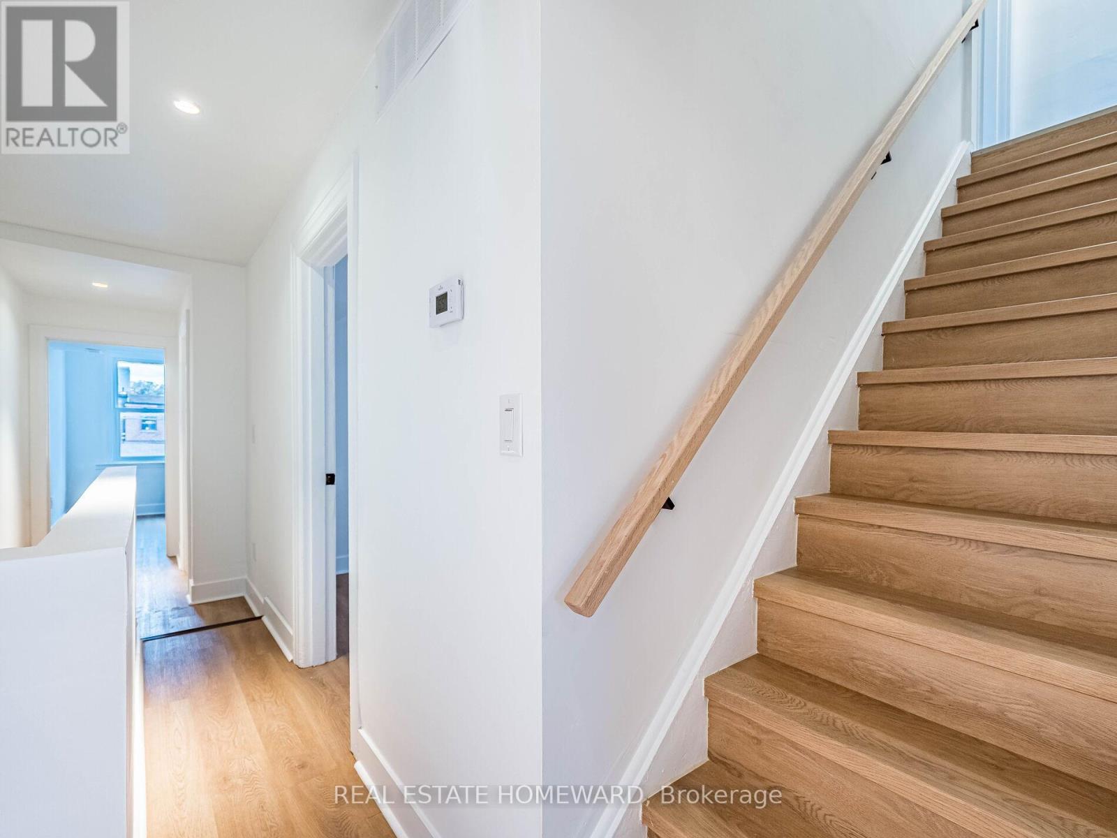 66 Melville Avenue, Toronto, Ontario  M6G 1Y2 - Photo 29 - W12581032