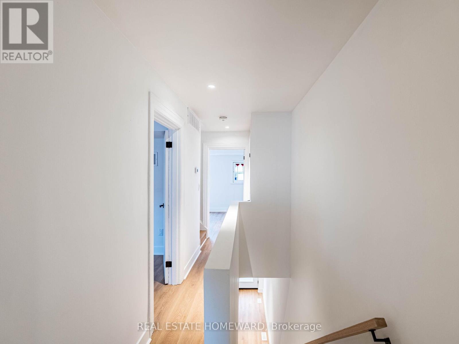 66 Melville Avenue, Toronto, Ontario  M6G 1Y2 - Photo 6 - W12581032