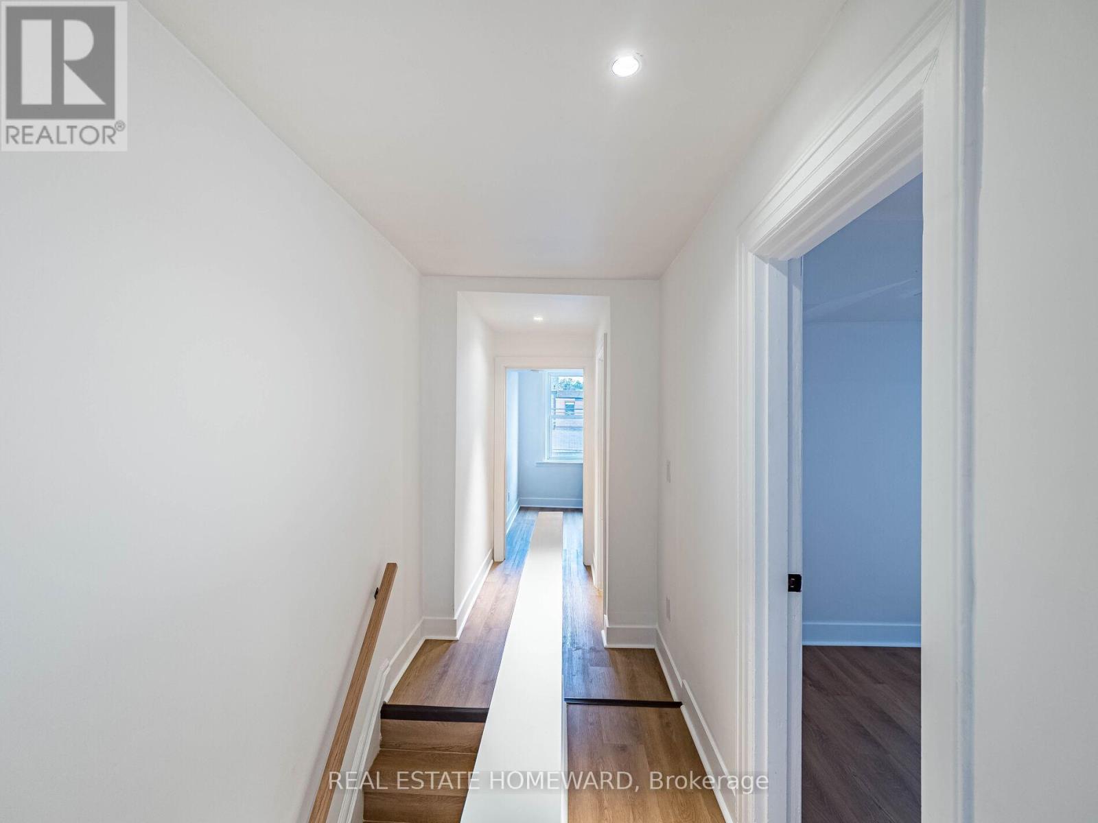 66 Melville Avenue, Toronto, Ontario  M6G 1Y2 - Photo 7 - W12581032