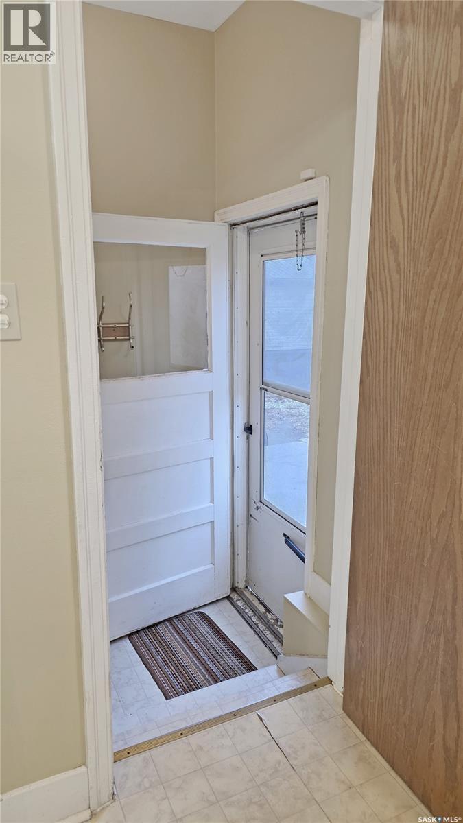 42 Tupper Avenue, Yorkton, Saskatchewan  S3N 1K9 - Photo 5 - SK024694