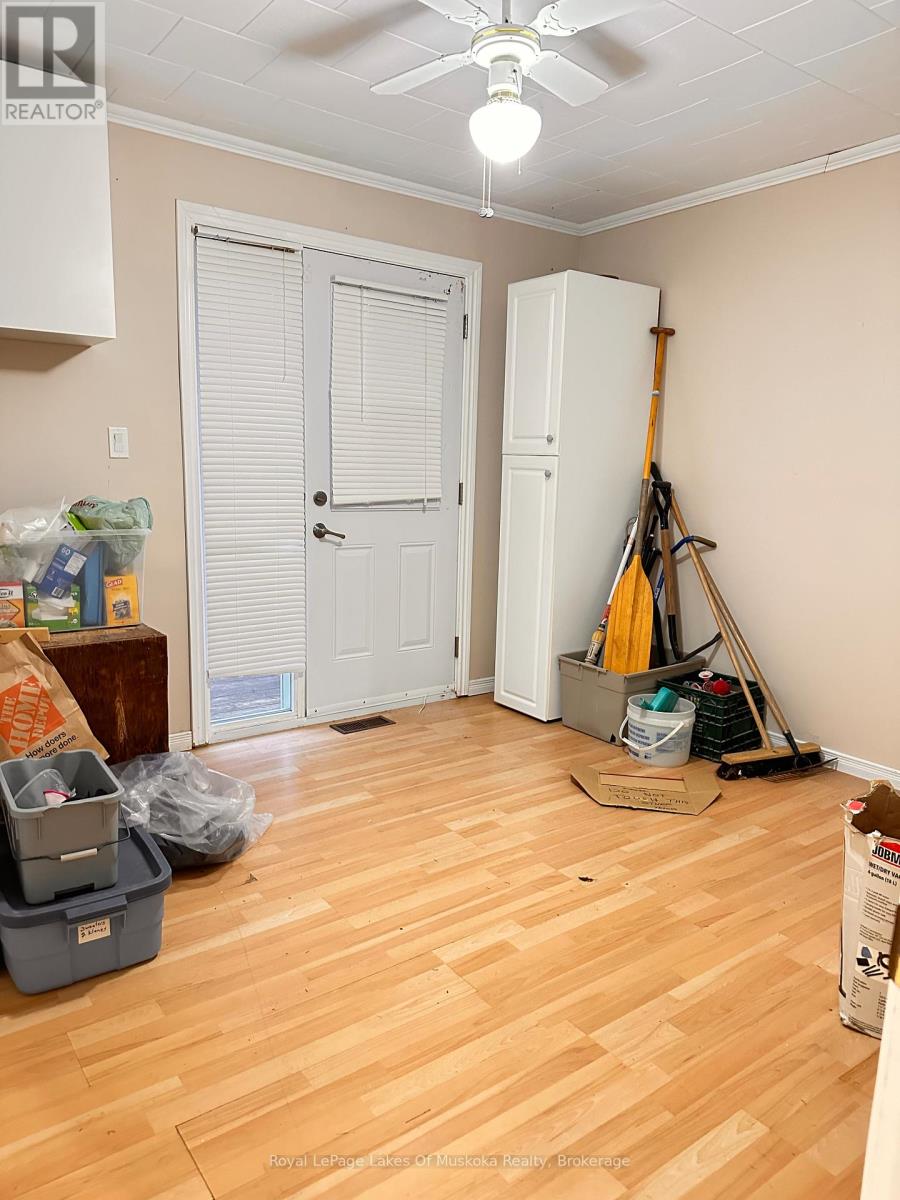 222 Queen Street, Burk's Falls, Ontario  P0A 1C0 - Photo 18 - X12581040