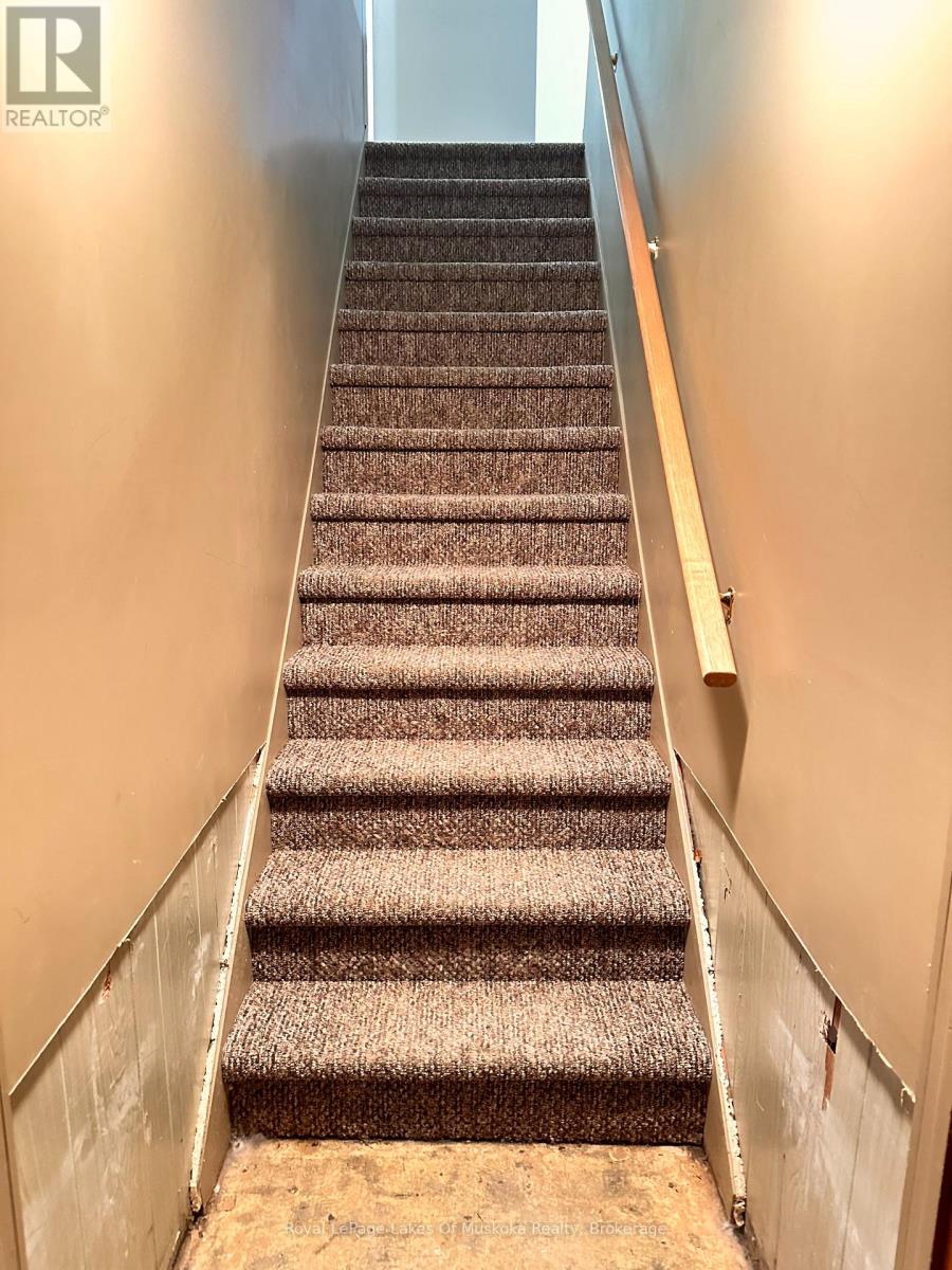 222 Queen Street, Burk's Falls, Ontario  P0A 1C0 - Photo 20 - X12581040