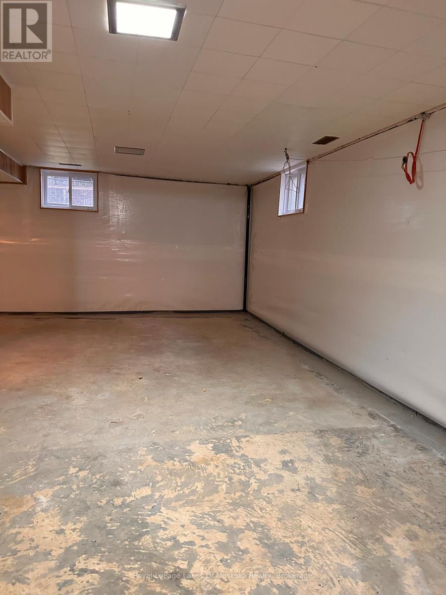 222 Queen Street, Burk's Falls, Ontario  P0A 1C0 - Photo 21 - X12581040