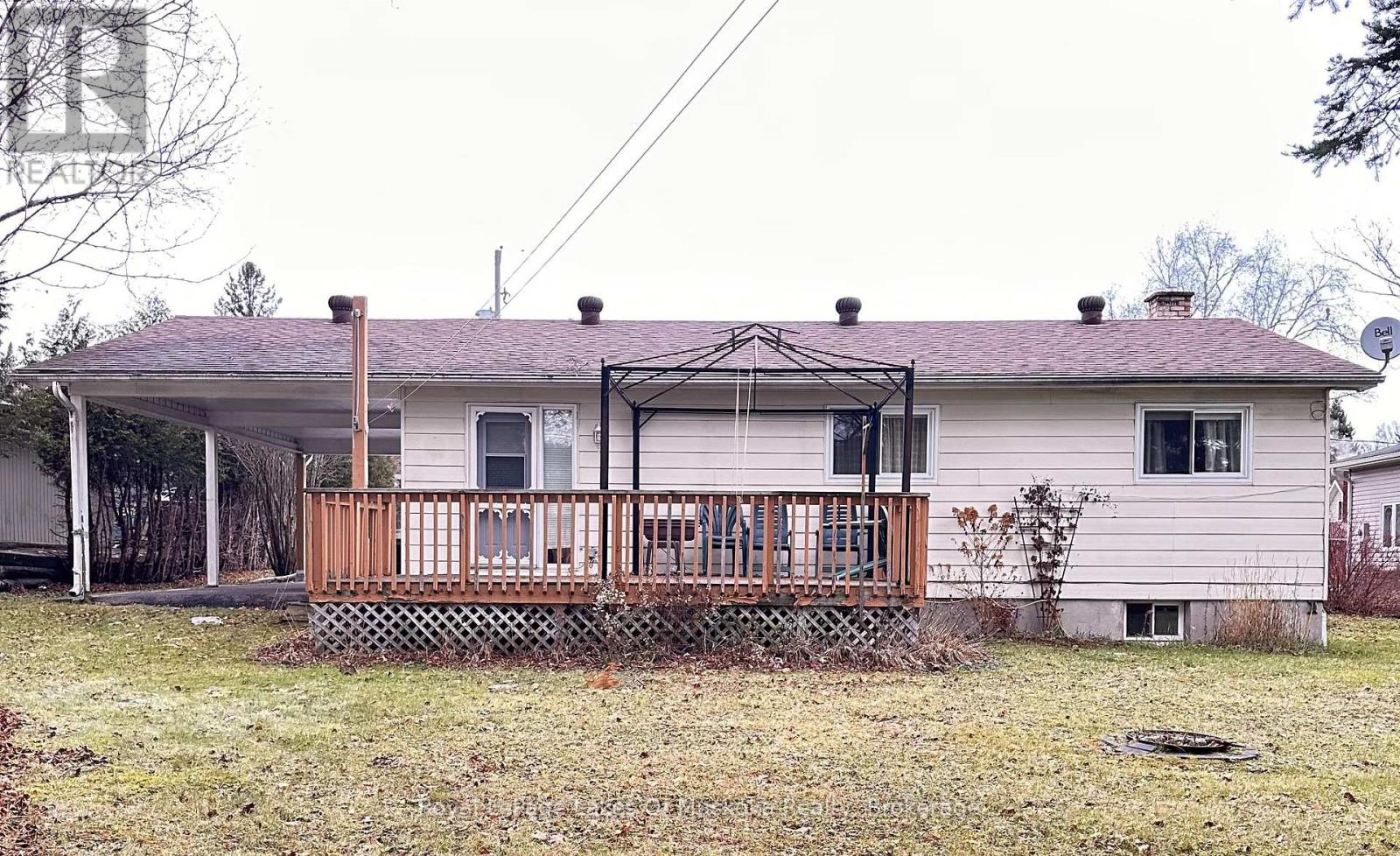 222 Queen Street, Burk's Falls, Ontario  P0A 1C0 - Photo 33 - X12581040