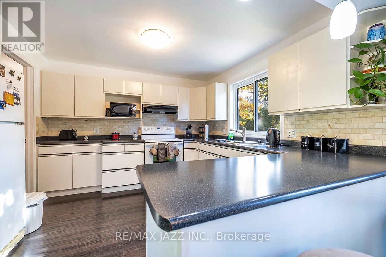 2552 Van Luven Road, Hamilton Township, Ontario  K0K 1C0 - Photo 9 - X12581150