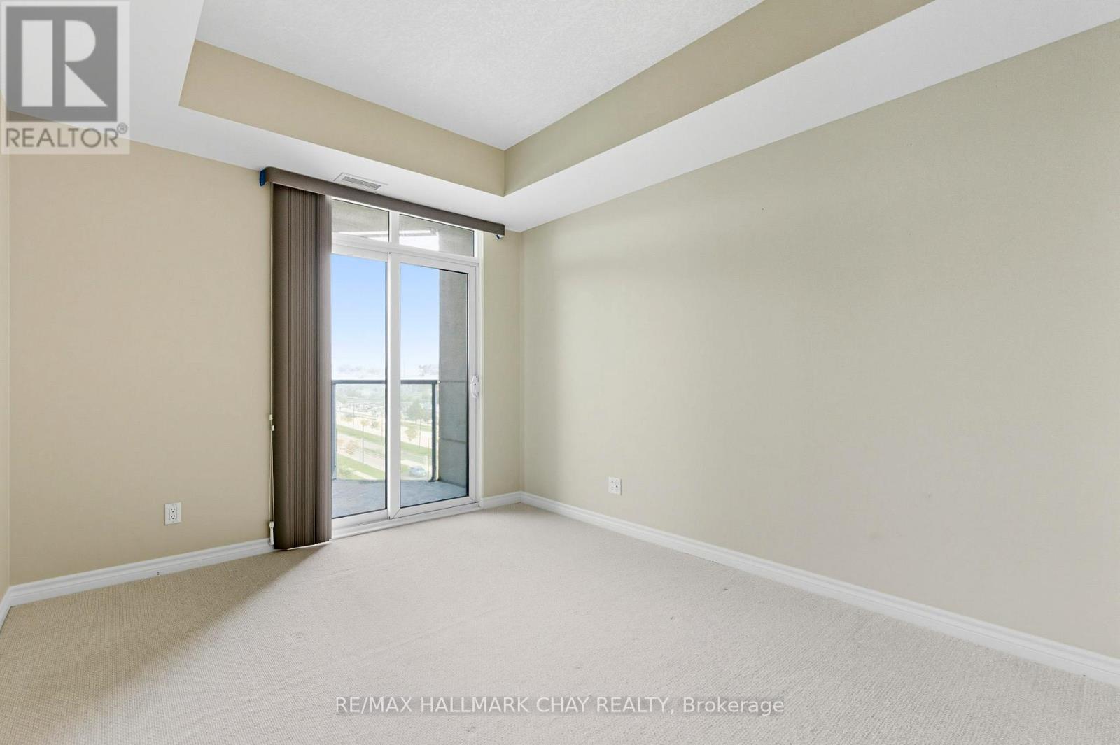 603 - 33 Ellen Street, Barrie, Ontario  L4N 6E9 - Photo 15 - S12427039