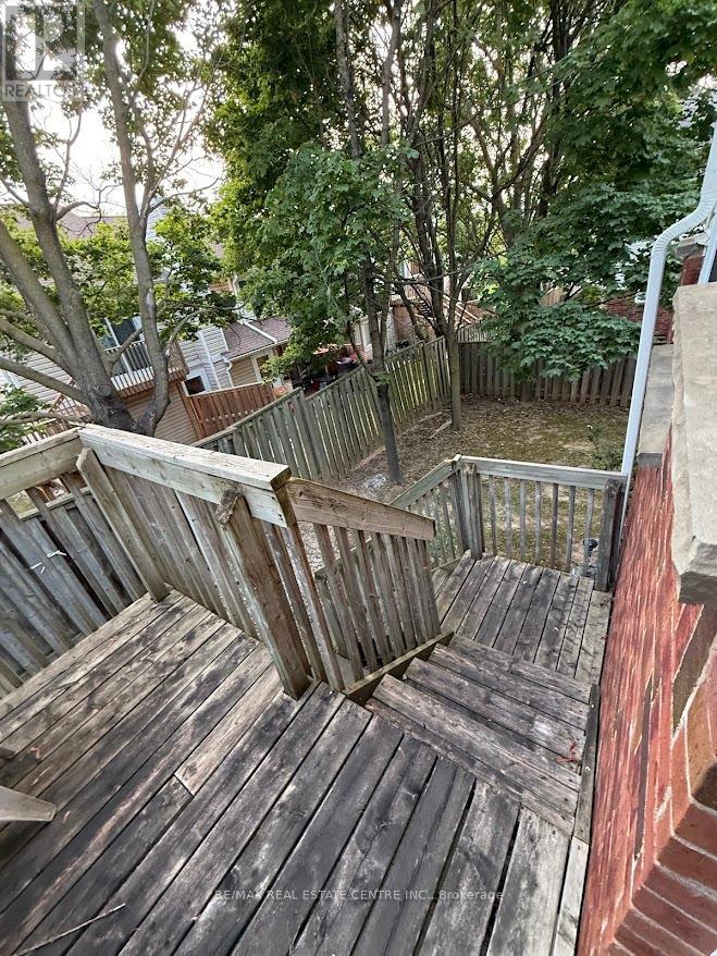 1 - 185 Highland Crescent, Kitchener, Ontario  N2M 5P8 - Photo 22 - X12580966