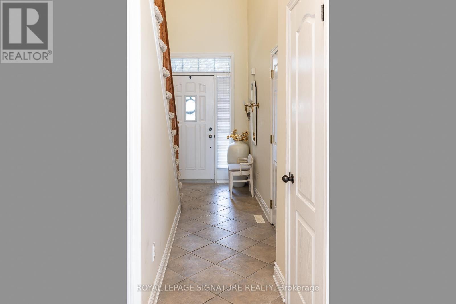 106 - 300 D'arcy Street, Cobourg, Ontario  K9A 0A2 - Photo 8 - X12580984