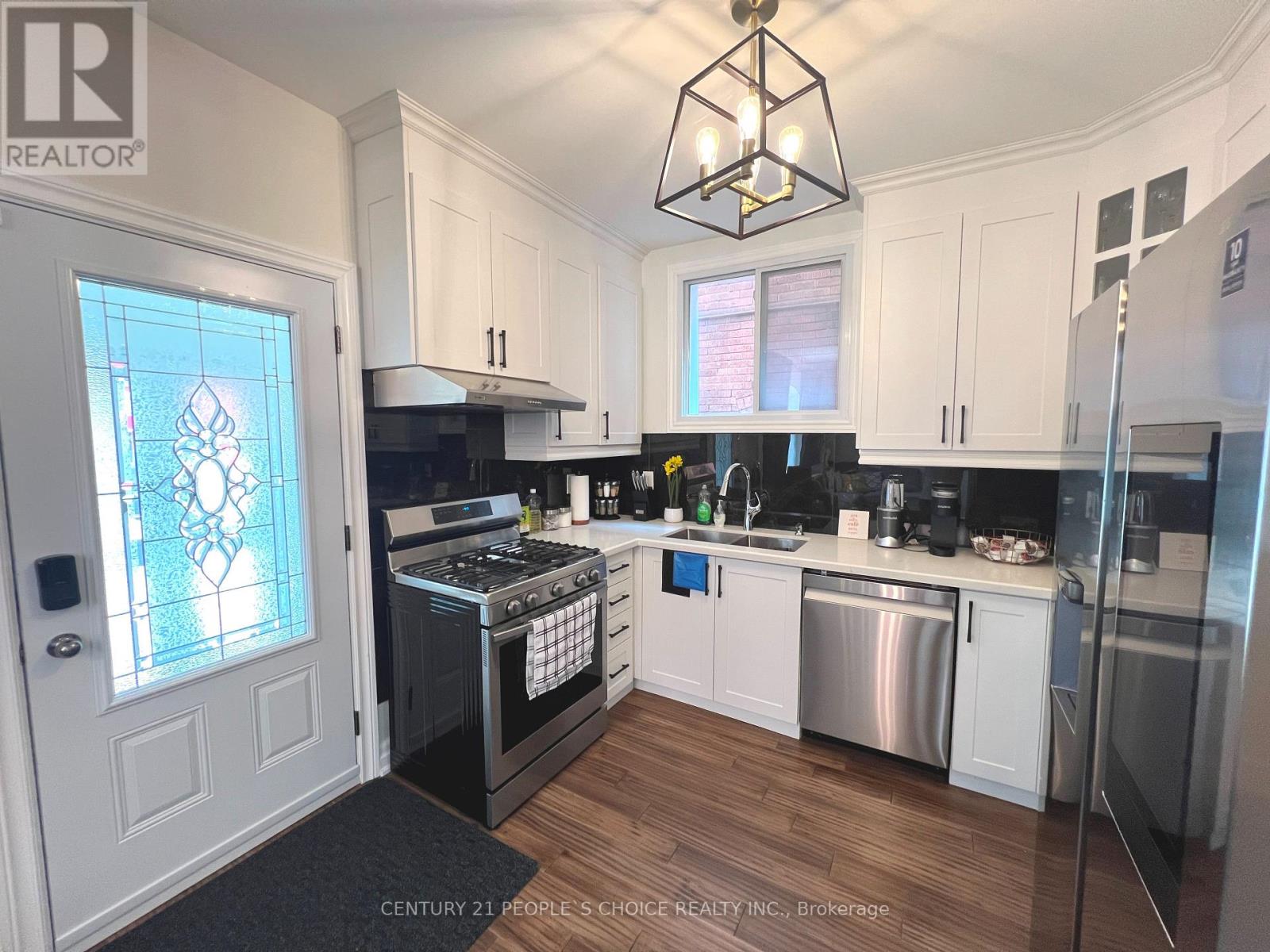 4927 Victoria Avenue, Niagara Falls, Ontario  L2E 4C7 - Photo 7 - X12580986