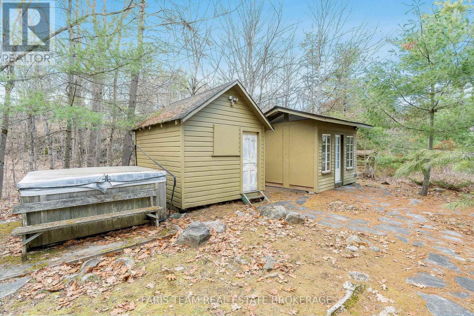 29 Island 26 Lm, Gravenhurst, Ontario  P1P 1R2 - Photo 21 - X12580996