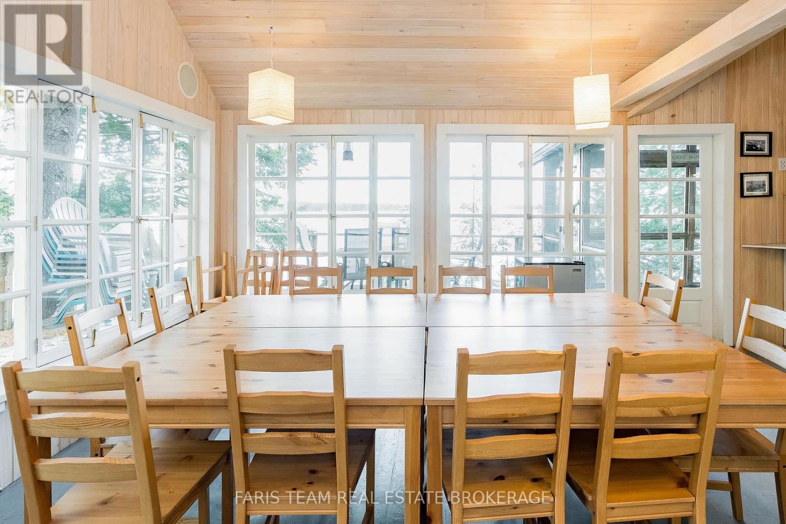 29 Island 26 Lm, Gravenhurst, Ontario  P1P 1R2 - Photo 9 - X12580996