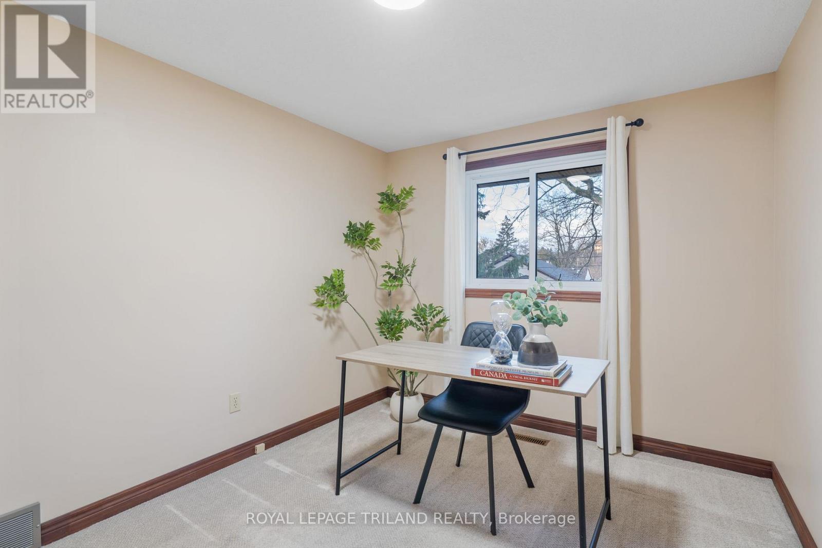 4 - 1318 Highbury Avenue N, London East, Ontario  N5Y 5E5 - Photo 22 - X12581064