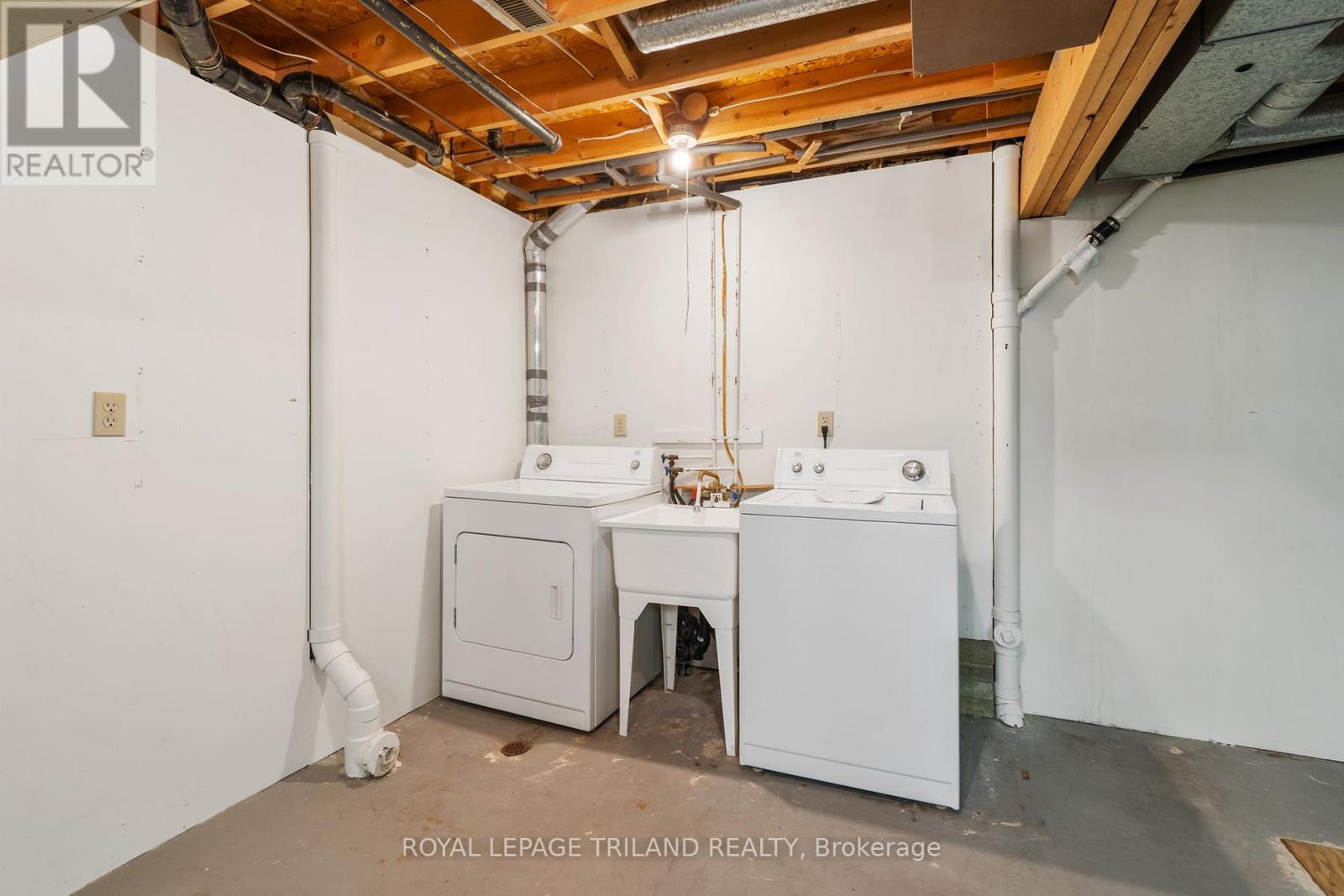 4 - 1318 Highbury Avenue N, London East, Ontario  N5Y 5E5 - Photo 28 - X12581064