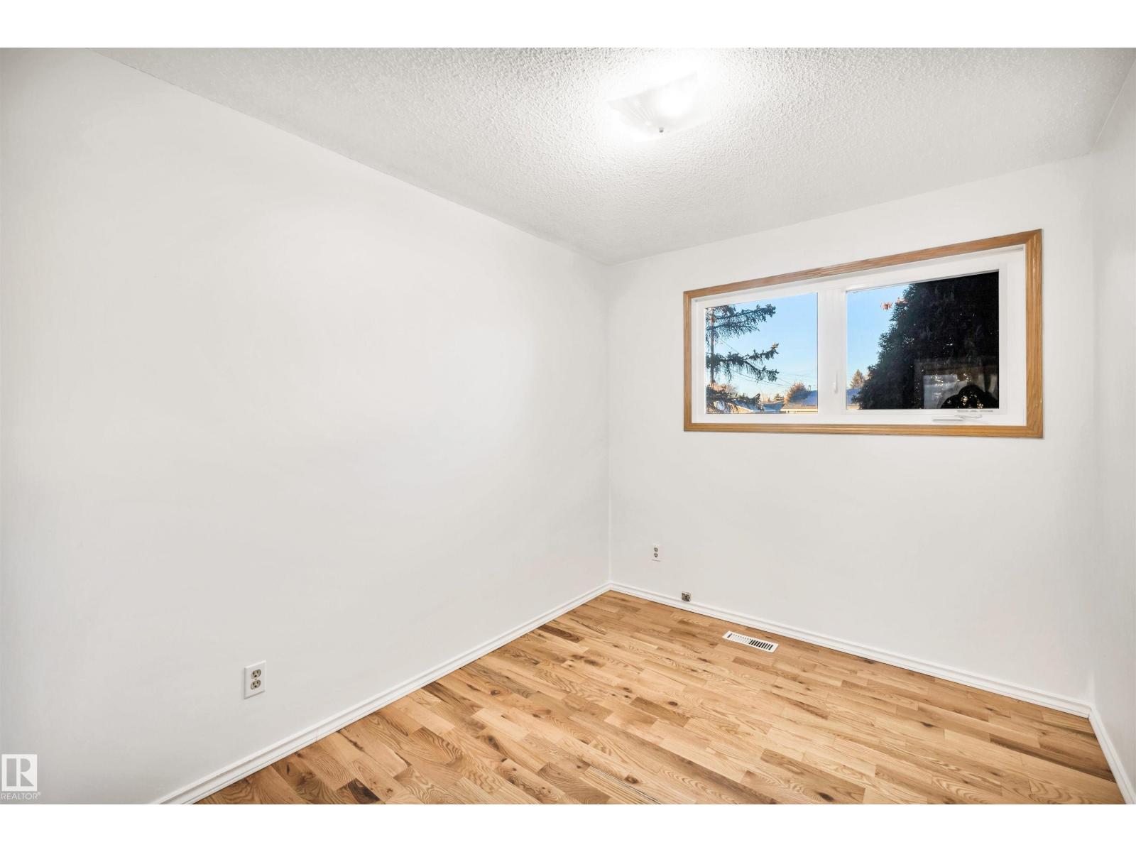 11231 41 Av Nw Nw, Edmonton, Alberta  T6J 0T6 - Photo 22 - E4466840