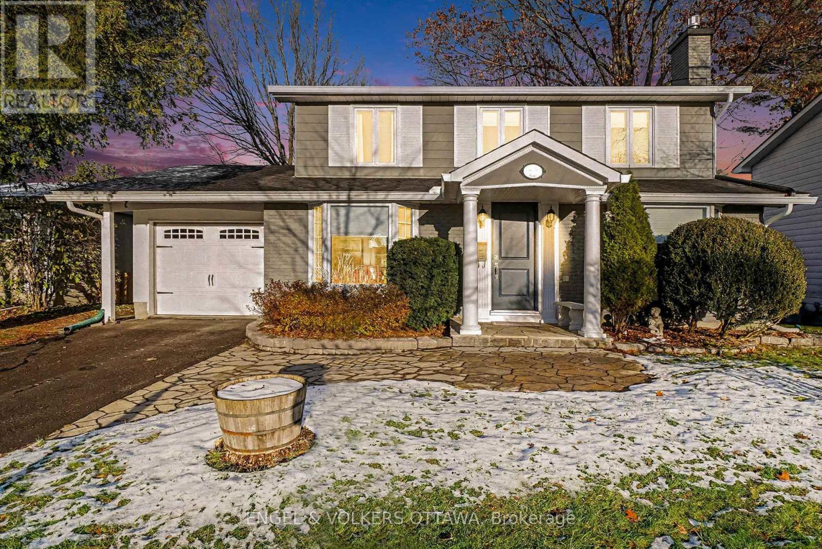 13 WELKIN CRESCENT, Ottawa, Ontario