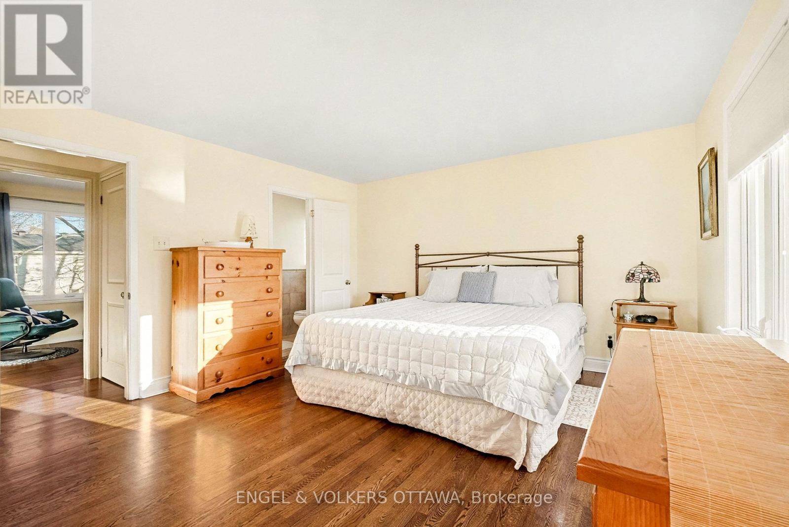 13 Welkin Crescent, Ottawa, Ontario  K2E 5M4 - Photo 13 - X12581108