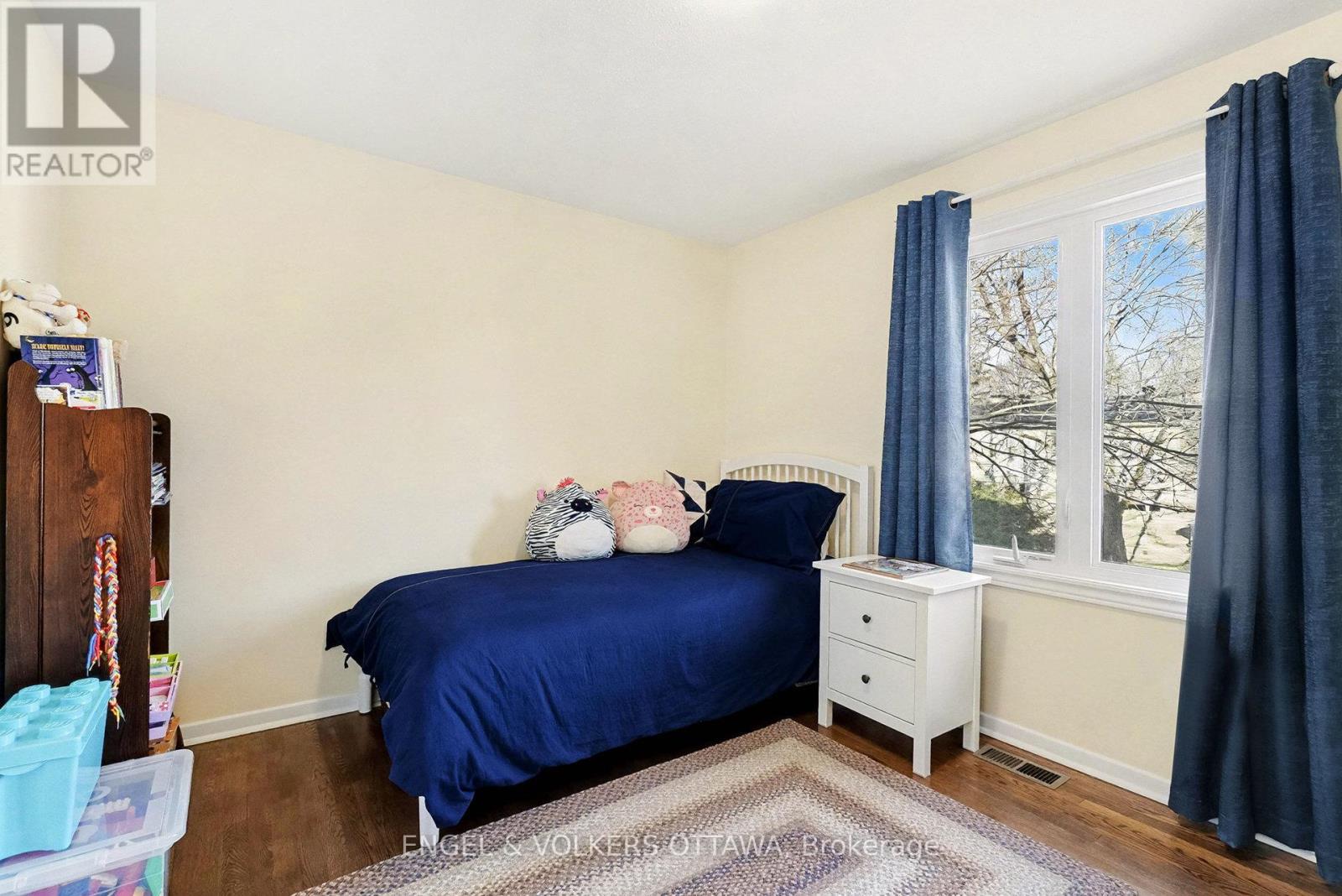 13 Welkin Crescent, Ottawa, Ontario  K2E 5M4 - Photo 16 - X12581108