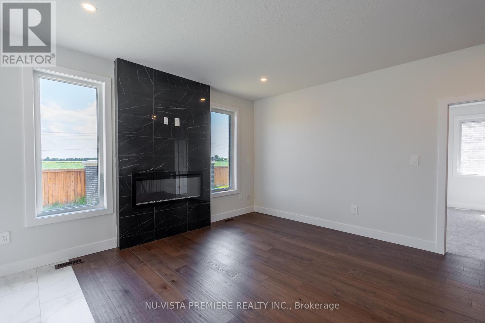 316 Stathis Boulevard, Sarnia, Ontario  N6L 0B1 - Photo 15 - X12402774