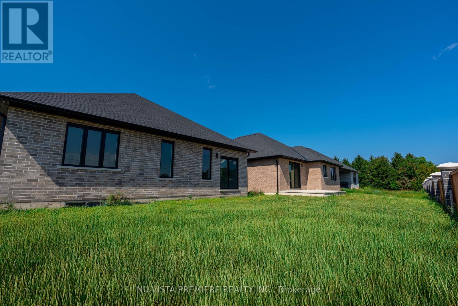 316 Stathis Boulevard, Sarnia, Ontario  N6L 0B1 - Photo 34 - X12402774