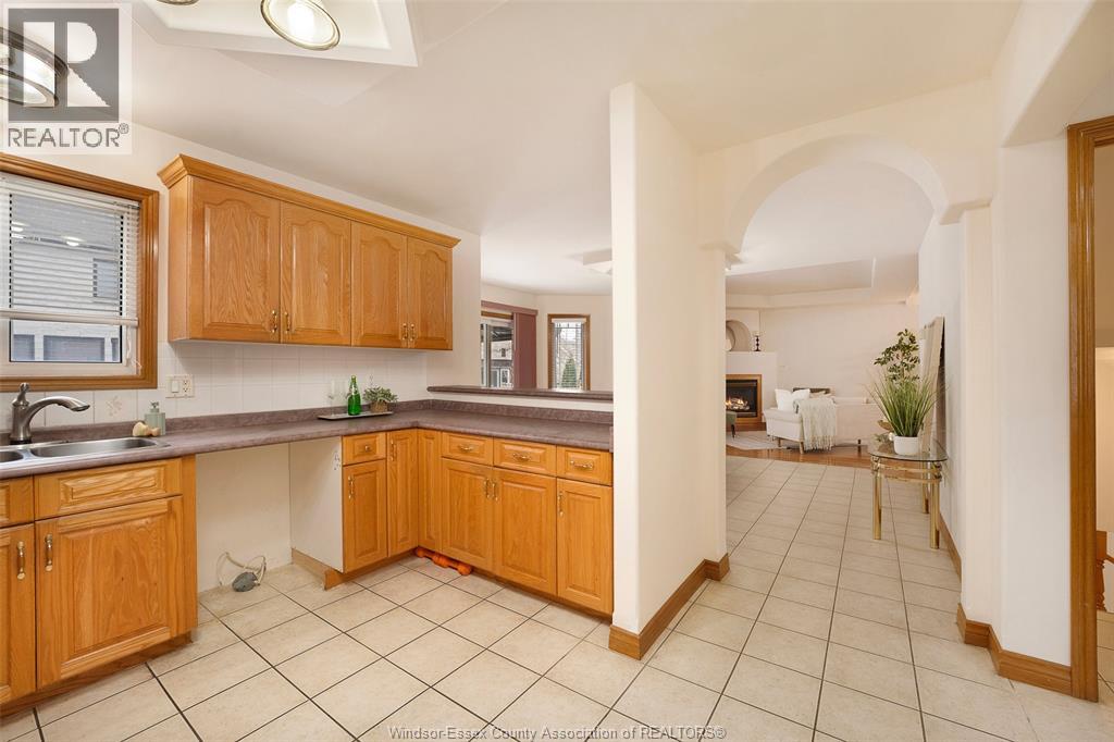 469 John Harvey Crescent, Windsor, Ontario  N9E 4R3 - Photo 19 - 25030698