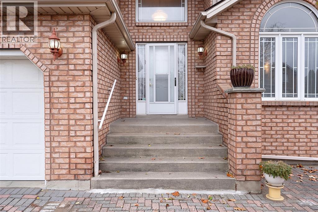 469 John Harvey Crescent, Windsor, Ontario  N9E 4R3 - Photo 4 - 25030698