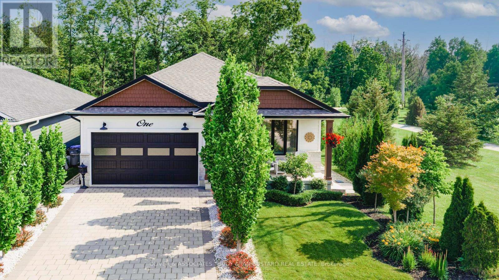 1 Creek Side Place, Lambton Shores, Ontario  N0M 1T0 - Photo 1 - X12196158