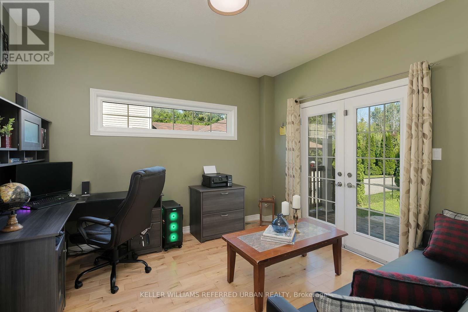 995 Chapman Street, Innisfil (Lefroy), Ontario L0L 1W0 - Photo 12 - N12581054