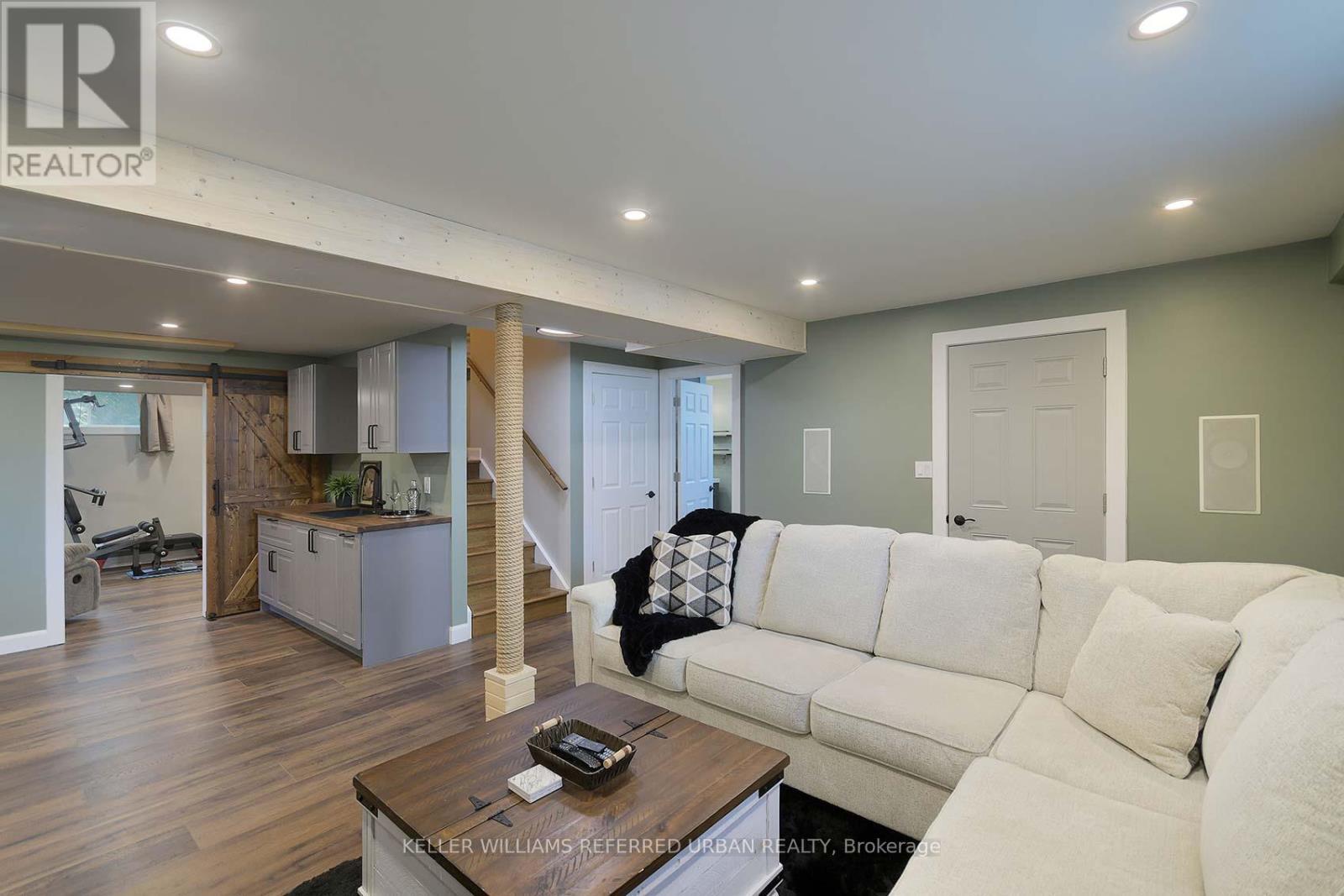 995 Chapman Street, Innisfil (Lefroy), Ontario L0L 1W0 - Photo 19 - N12581054