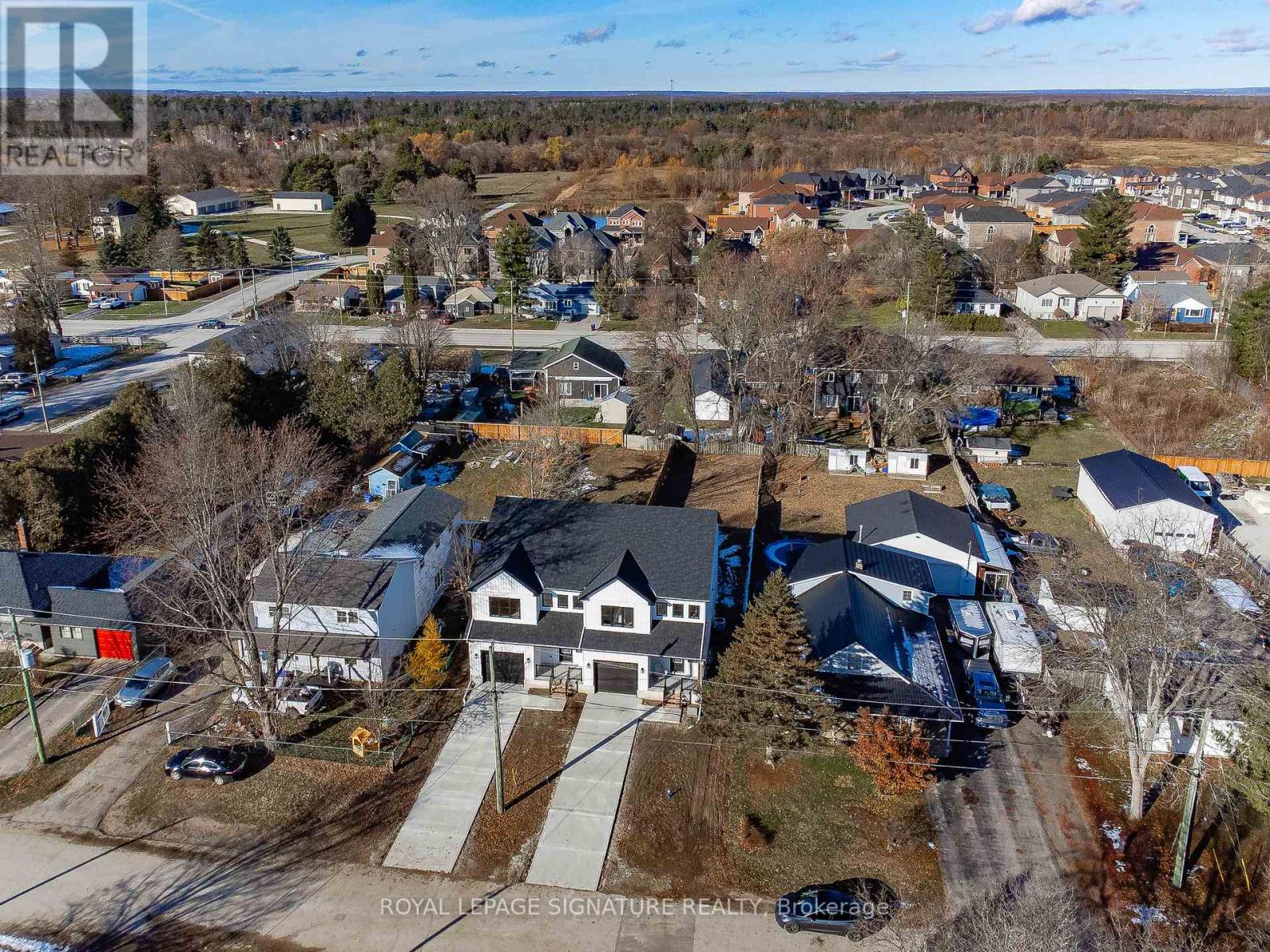 B - 125 Sydenham Street, Essa (Angus), Ontario L0M 1B0 - Photo 33 - N12581056