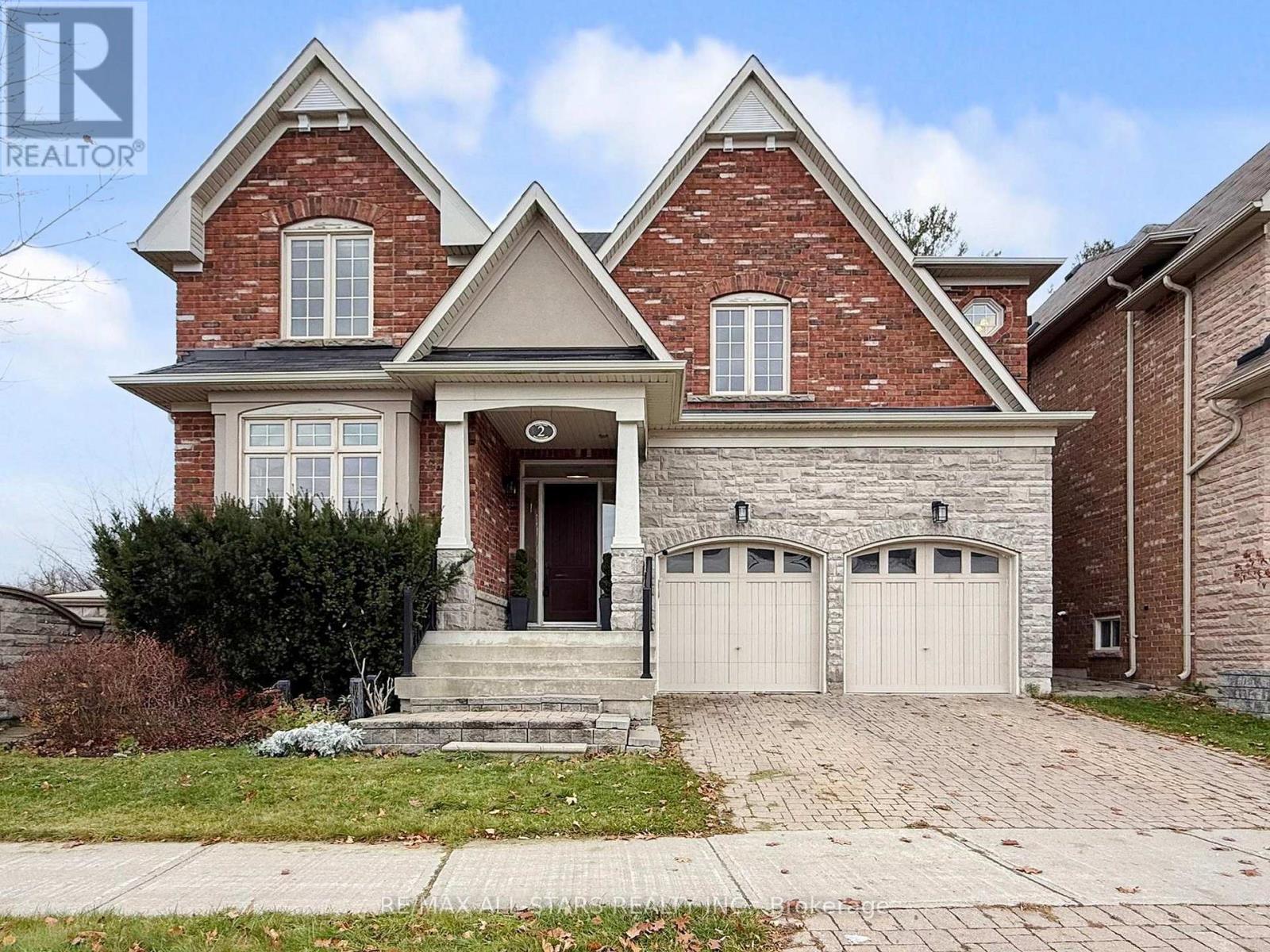 2 YORKTON BOULEVARD, Markham, Ontario