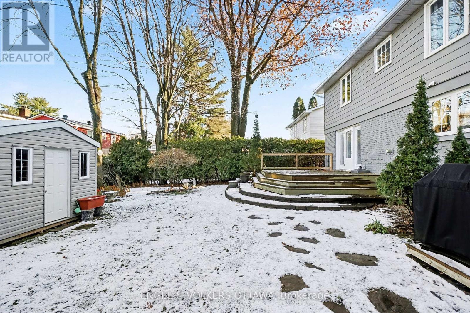 13 Welkin Crescent, Ottawa, Ontario  K2E 5M4 - Photo 23 - X12581108