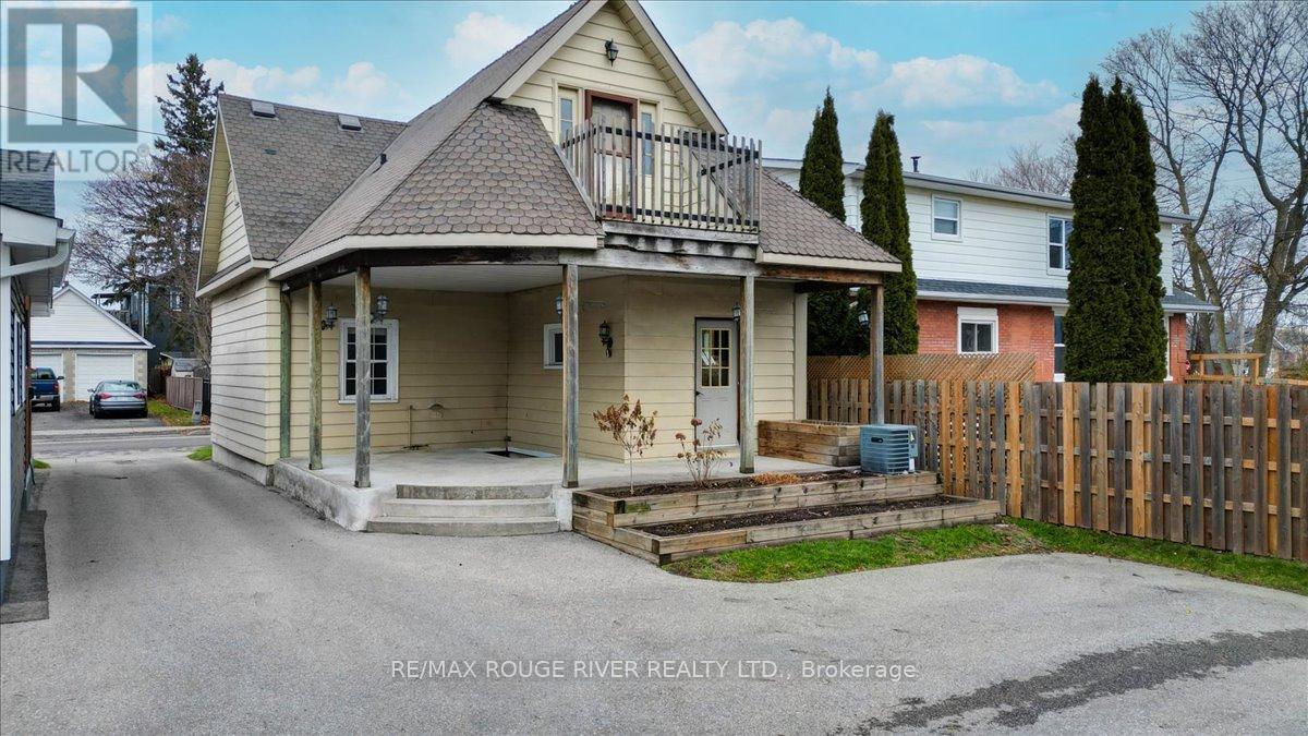 97 Havelock Street, Cobourg, Ontario  K9A 2J6 - Photo 4 - X12581442