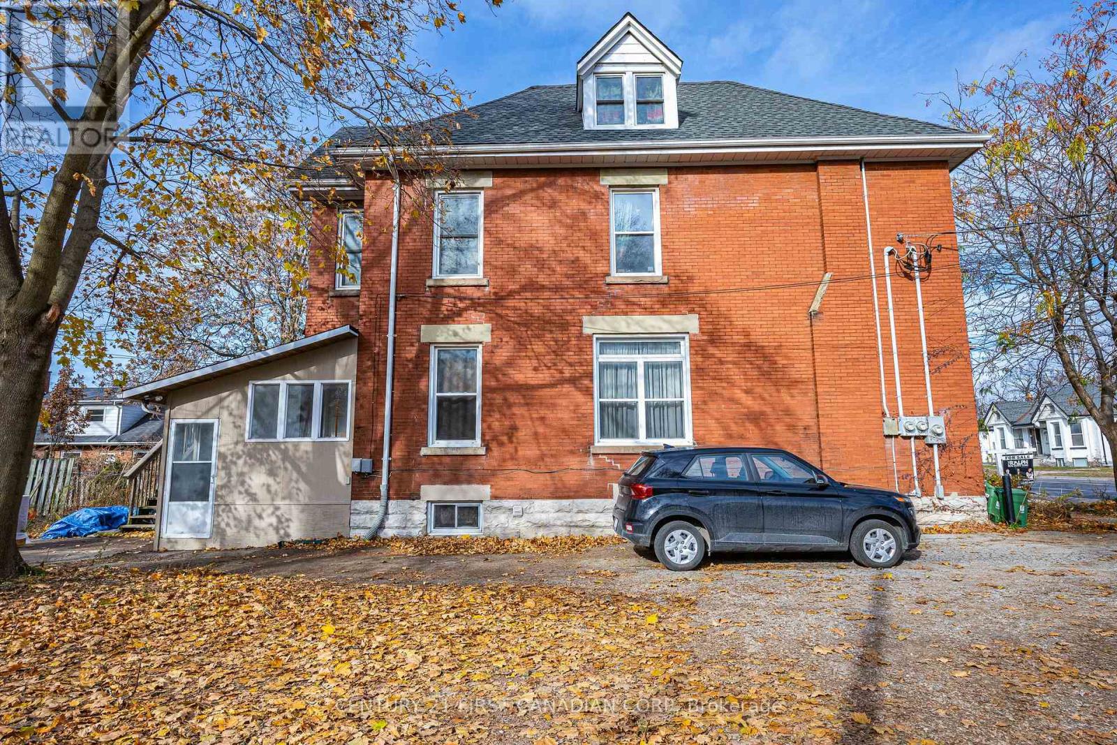 551 Adelaide Street N, London East, Ontario  N6B 3J6 - Photo 30 - X12581310