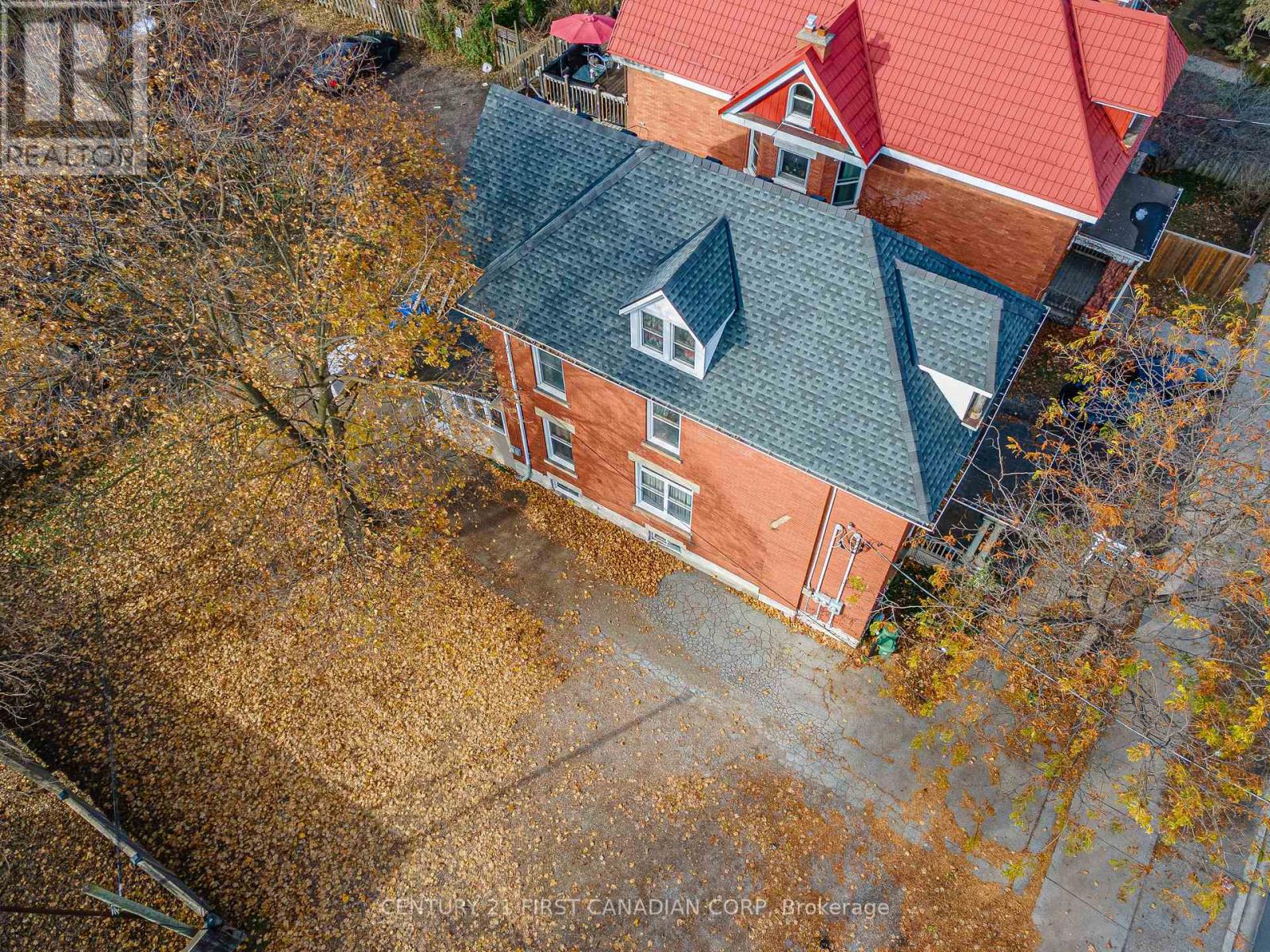 551 Adelaide Street N, London East, Ontario  N6B 3J6 - Photo 32 - X12581310