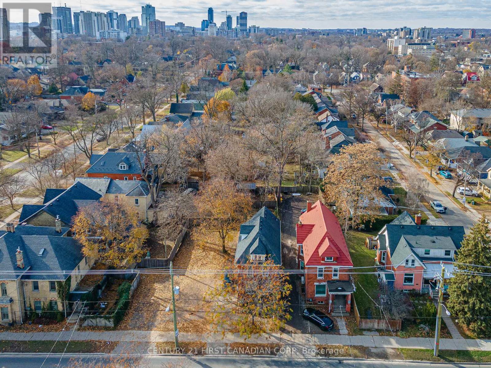 551 Adelaide Street N, London East, Ontario  N6B 3J6 - Photo 37 - X12581310