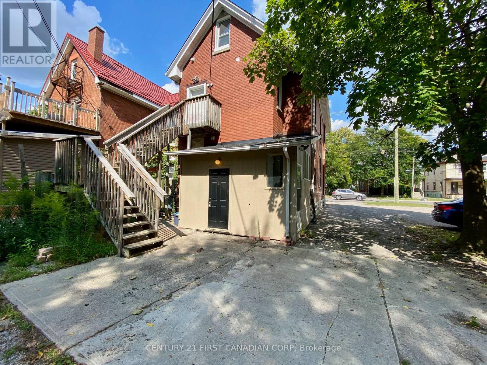 551 Adelaide Street N, London East, Ontario  N6B 3J6 - Photo 41 - X12581310