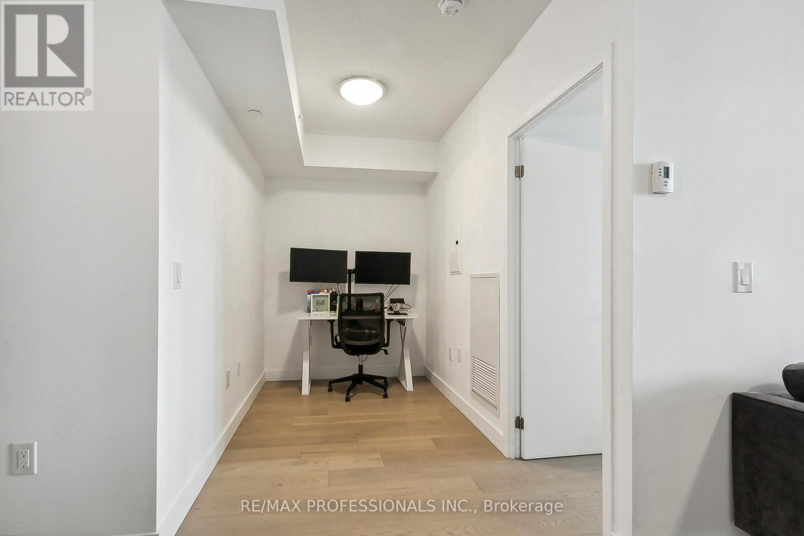 638 - 830 Lawrence Avenue W, Toronto, Ontario  M6A 0A2 - Photo 12 - W12581036