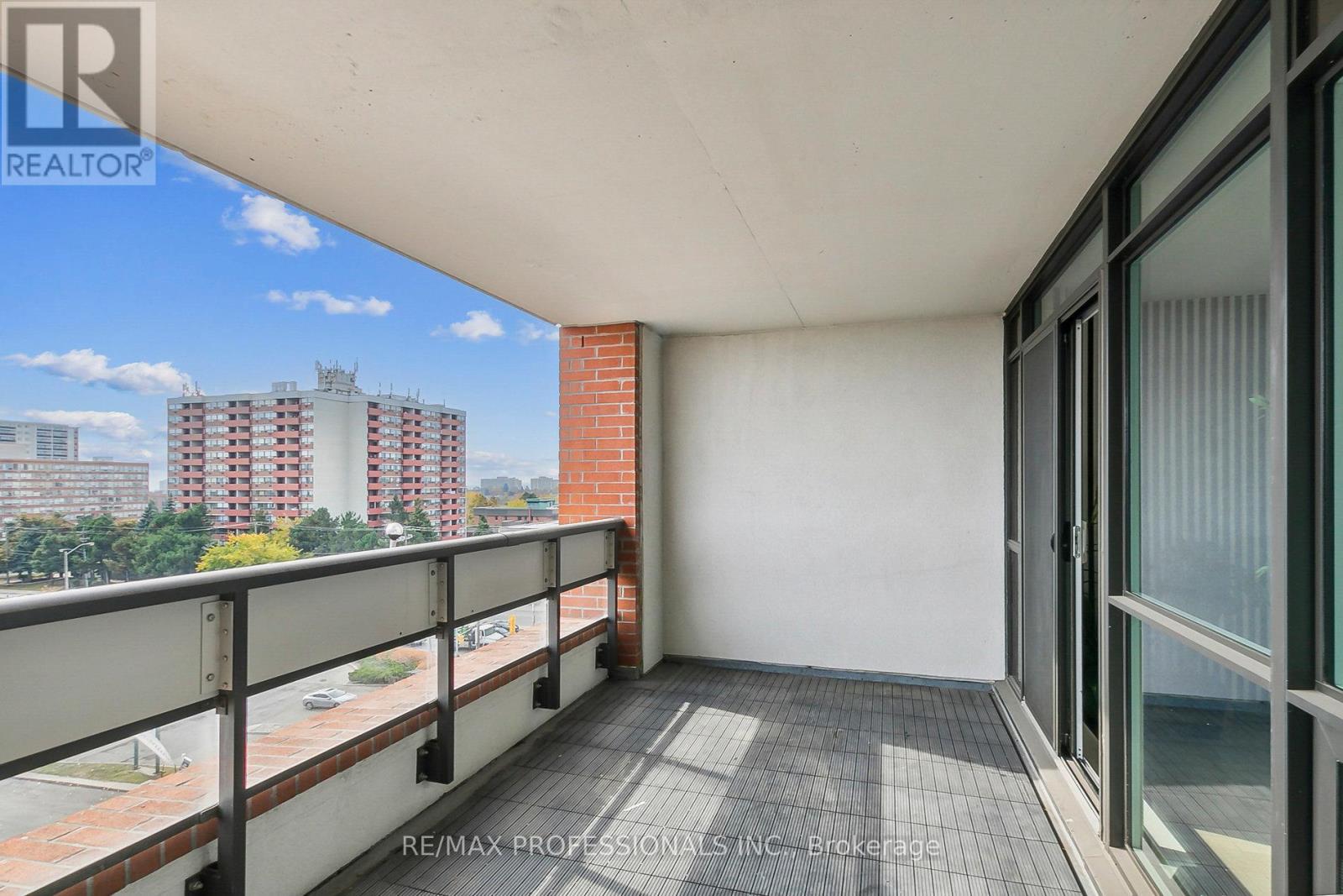 638 - 830 Lawrence Avenue W, Toronto, Ontario  M6A 0A2 - Photo 16 - W12581036