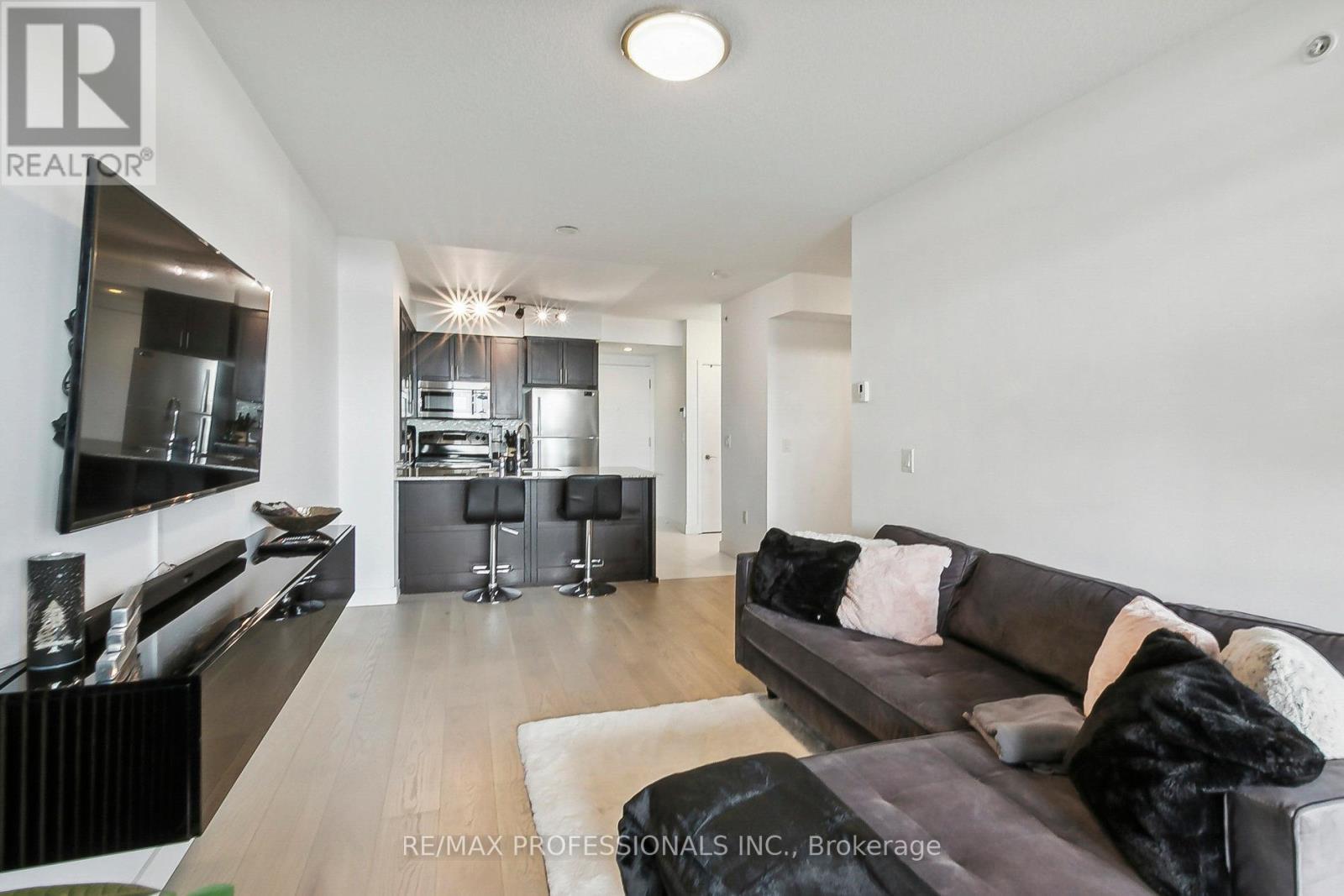 638 - 830 Lawrence Avenue W, Toronto, Ontario  M6A 0A2 - Photo 7 - W12581036