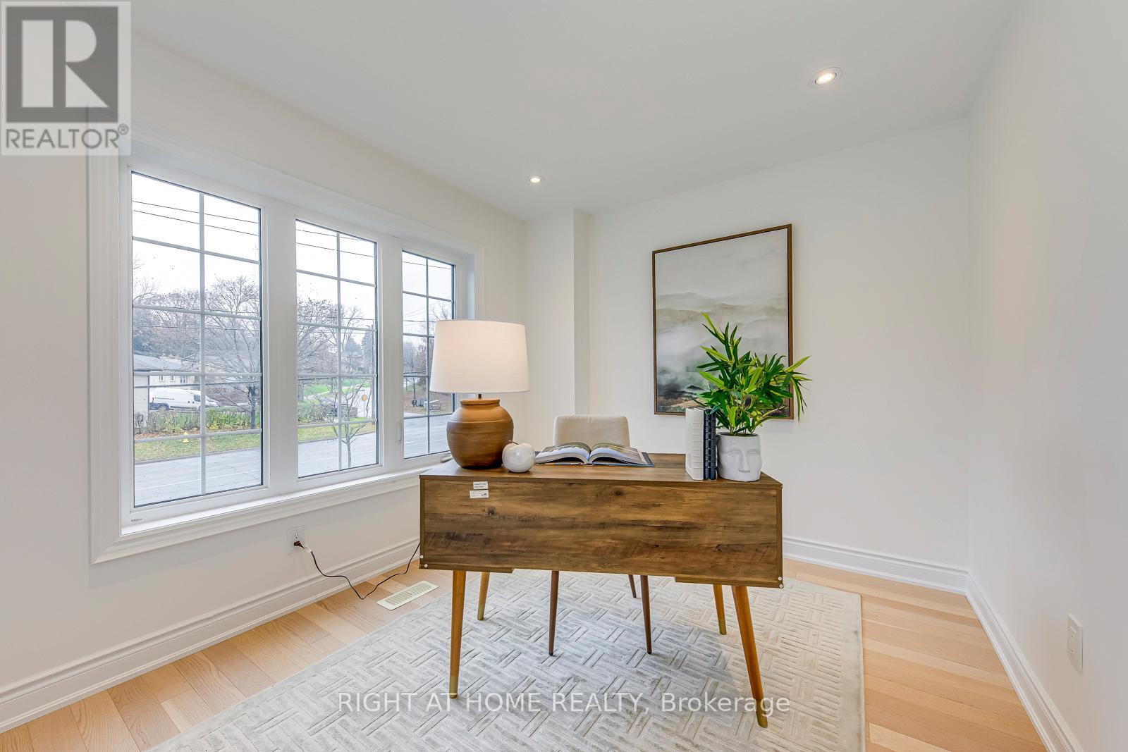 2575 Islington Avenue, Toronto, Ontario  M9V 4A2 - Photo 19 - W12581048