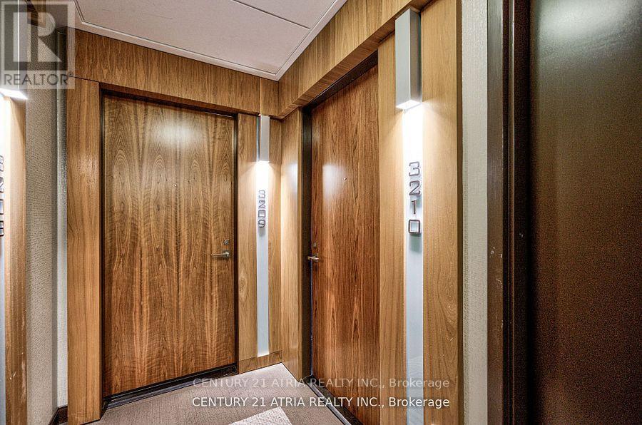 3210 - 36 Park Lawn Road, Toronto, Ontario  M8Y 0E5 - Photo 5 - W12581074