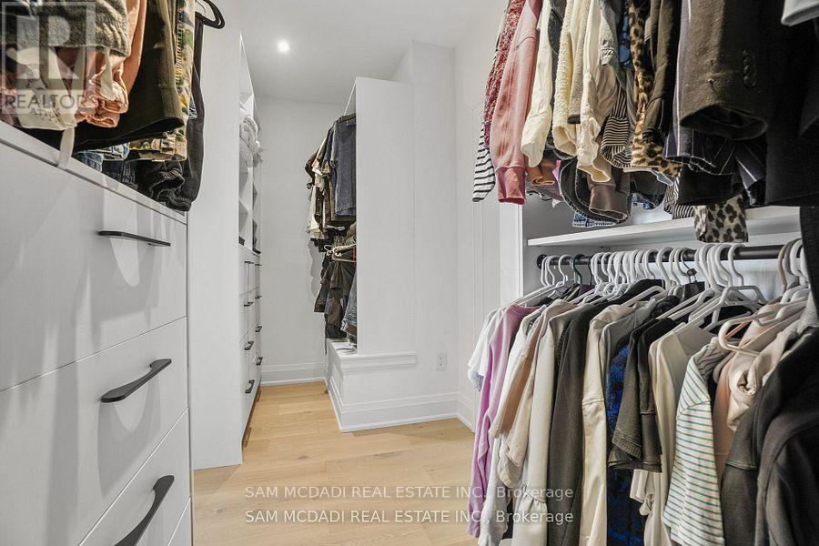 24 - 10 Lunar Crescent, Mississauga, Ontario  L5M 2P6 - Photo 29 - W12581094