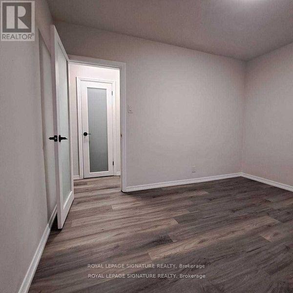 3 - 16 Garden Place, Toronto, Ontario  M8W 1M3 - Photo 6 - W12581098