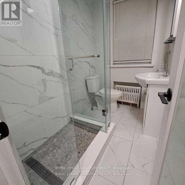 3 - 16 Garden Place, Toronto, Ontario  M8W 1M3 - Photo 8 - W12581098