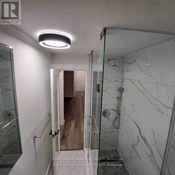 3 - 16 Garden Place, Toronto, Ontario  M8W 1M3 - Photo 9 - W12581098