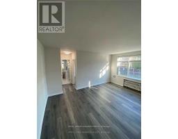 3 - 16 GARDEN PLACE, Toronto, Ontario