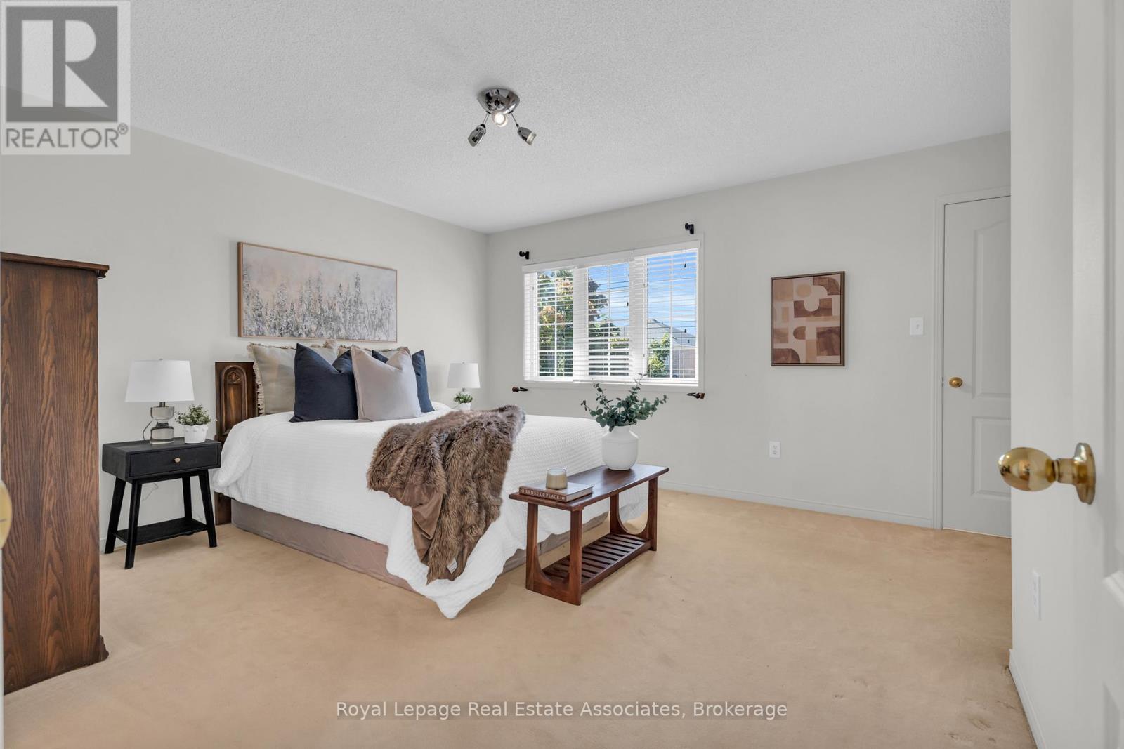 69 Lonestar Crescent, Brampton, Ontario  L7A 2J1 - Photo 20 - W12581102